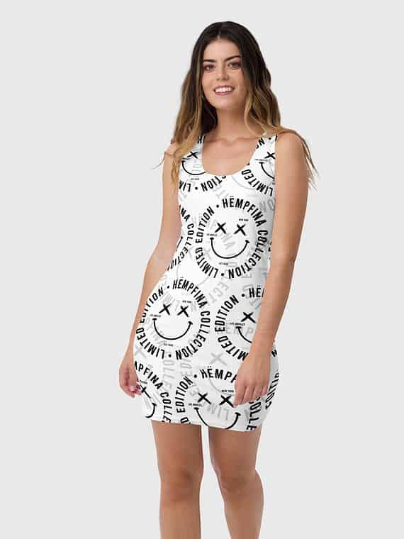 Fitted Dress Fake Smile Club – White